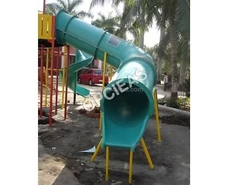 Multi-Play Systems for Schools